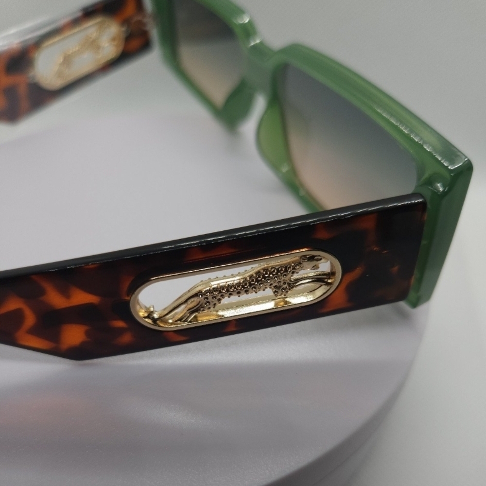 Green Tortoise Shell Rectangular Sunglasses - image 7